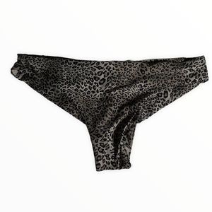 ✨LEOPARD PRINT BIKINI BOTTOMS✨